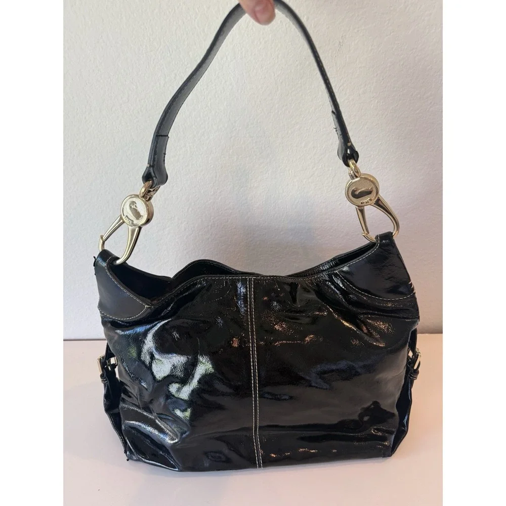 Dooney‎ & Bourke Black Patent Leather Medium Hobo Shoulder Bag Zip Pocket Nice